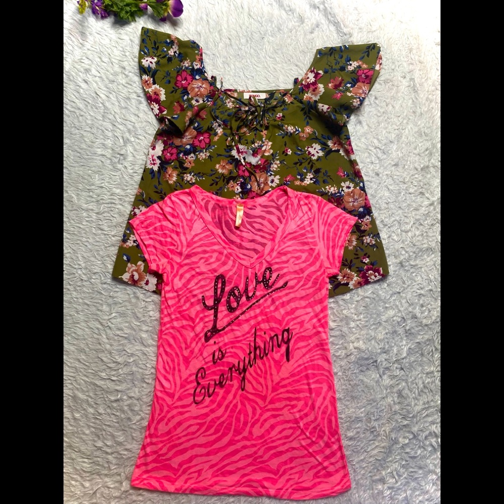 Bongo and Call Box 2 woman tops size M